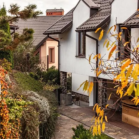 Crocus Bed & Breakfast Lviv