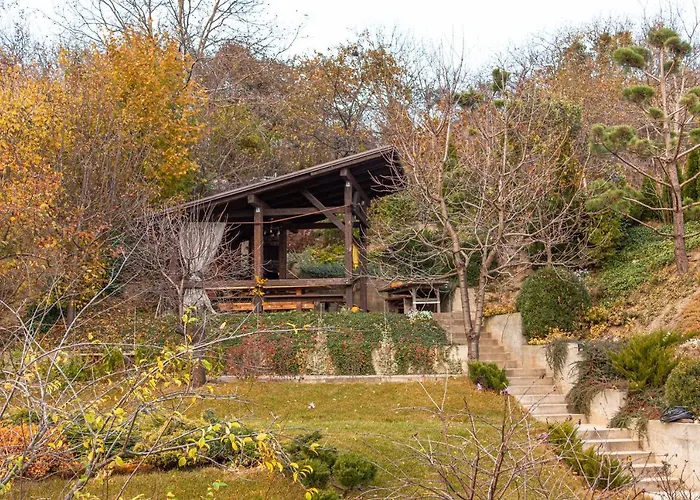 Frühstückspension Crocus 3*